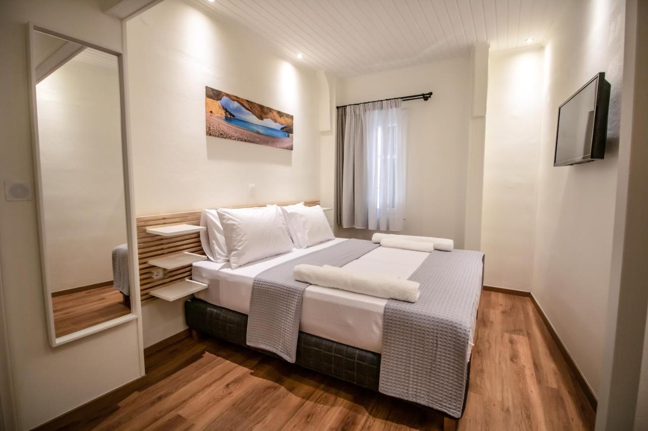 Levkosh Apartments At Lefkada'S Heart Buitenkant foto